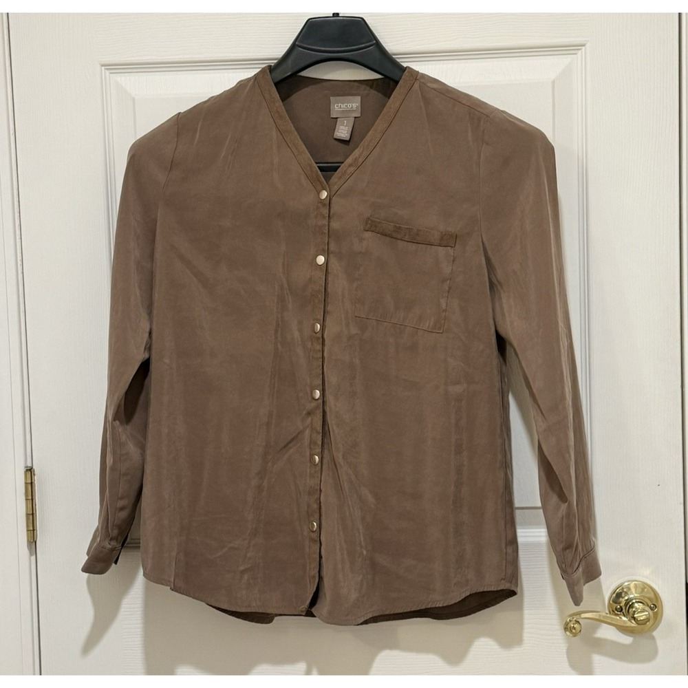 Silky Chic Faux Suede Snap Front‎ Blouse Size 1 (M) Minimalist Western Office